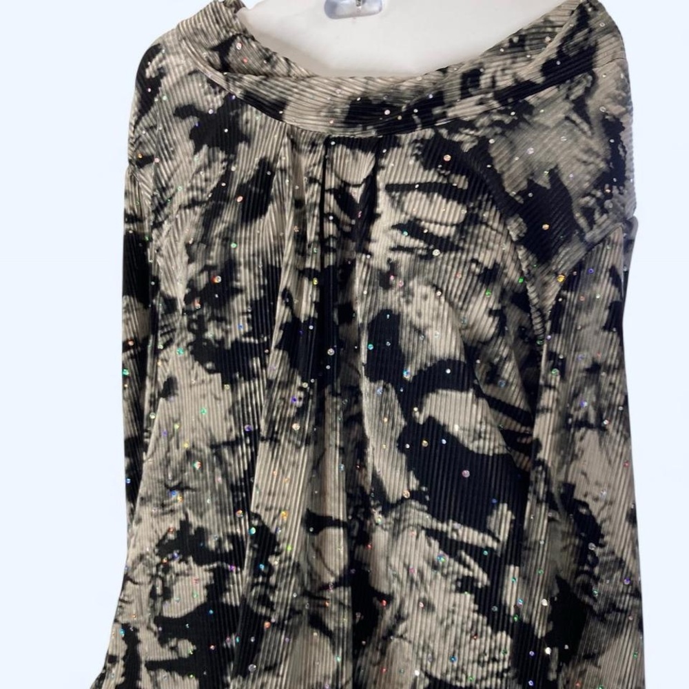 Christopher & Banks black and grey tie-dye long sleeve top with sequins Size XL